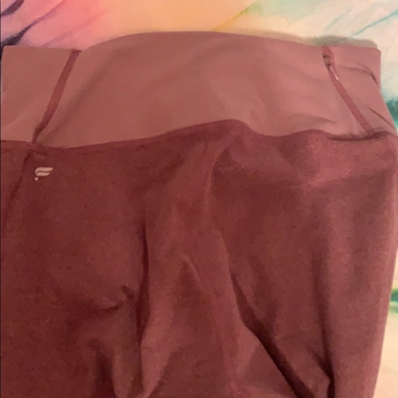 Fabletics leggings - Picture 2 of 2